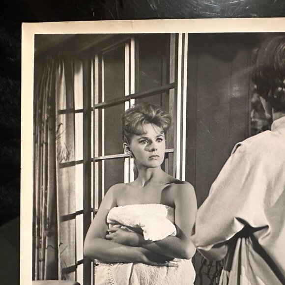Vintage 1961 Susan Slade Movie Still Connie Stevens in Towel Black & White Photo - Picture 6 of 13